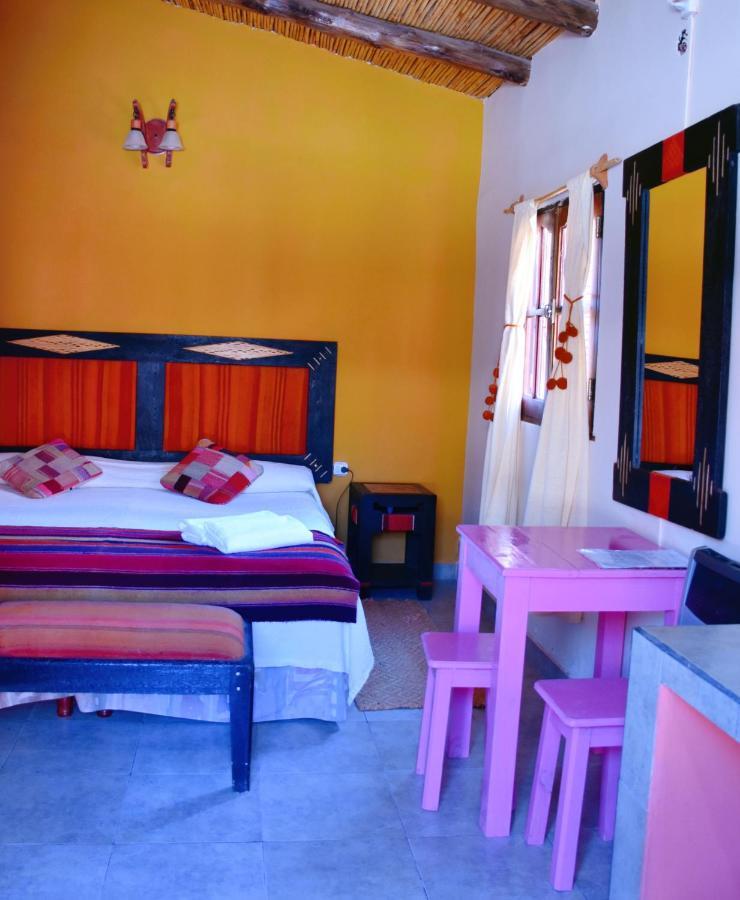 Hostal Paseo De Los Colorados Пурмамарка Экстерьер фото